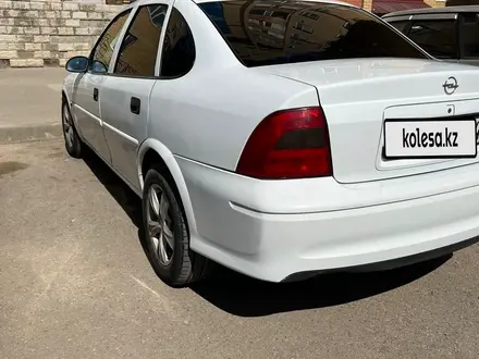 Opel Vectra 2002 года за 1 750 000 тг. в Актобе – фото 4