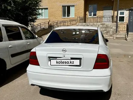 Opel Vectra 2002 года за 1 750 000 тг. в Актобе – фото 3