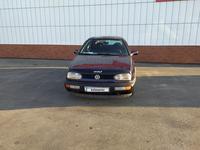 Volkswagen Golf 1996 годаүшін2 500 000 тг. в Алматы