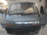 Toyota Hiace 1995 года за 700 000 тг. в Алматы