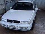 Volkswagen Passat 1994 годаfor1 300 000 тг. в Сарыагаш