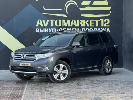 Toyota Highlander 2013 года за 13 100 000 тг. в Актау