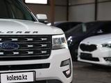 Ford Explorer 2016 года за 11 850 000 тг. в Алматы – фото 4