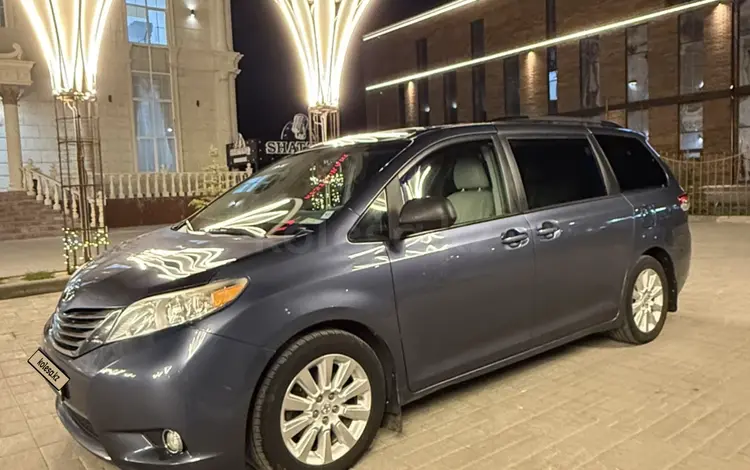 Toyota Sienna 2014 года за 13 000 000 тг. в Актобе