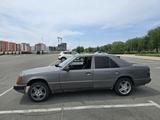 Mercedes-Benz E 230 1989 годаүшін550 000 тг. в Талдыкорган – фото 2