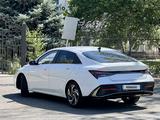 Hyundai Elantra 2023 года за 8 700 000 тг. в Алматы – фото 3