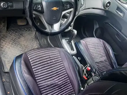 Chevrolet Aveo 2013 года за 2 700 000 тг. в Алматы – фото 5