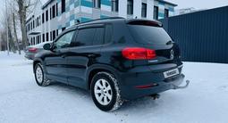 Volkswagen Tiguan 2013 годаfor6 920 000 тг. в Караганда – фото 4