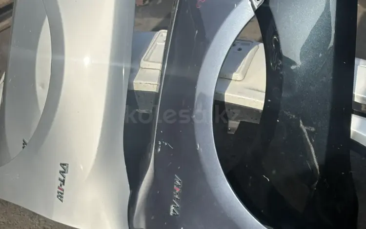 Крылья на camry 50 за 1 000 тг. в Алматы