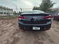 Hyundai Elantra 2019 года за 5 200 000 тг. в Уральск – фото 2