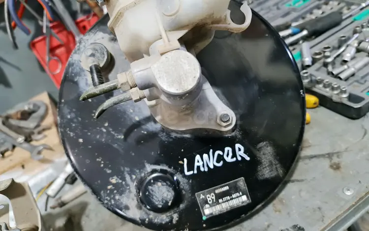 Тормозной вакуум с цилиндром митсубиси ланцер 10, год 2012 за 35 000 тг. в Актобе