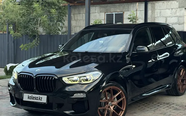 BMW X5 2021 года за 32 000 000 тг. в Алматы