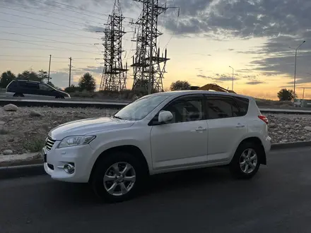 Toyota RAV4 2010 года за 8 900 000 тг. в Алматы – фото 18