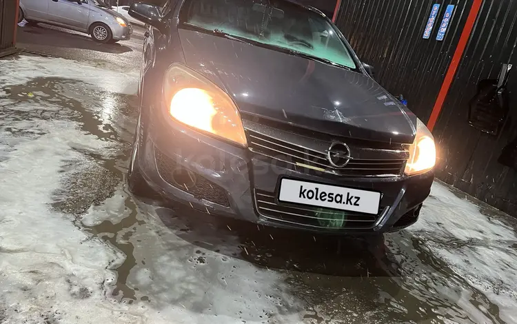 Opel Astra 2007 годаүшін2 600 000 тг. в Шымкент