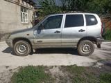 Chevrolet Niva 2003 года за 750 000 тг. в Шымкент – фото 5