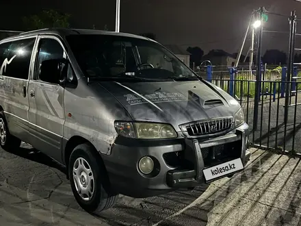 Hyundai Starex 2001 года за 2 700 000 тг. в Шымкент – фото 3