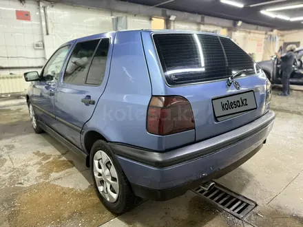 Volkswagen Golf 1992 года за 1 200 000 тг. в Алматы – фото 3