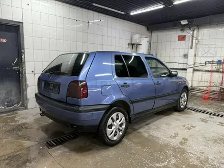 Volkswagen Golf 1992 года за 1 200 000 тг. в Алматы – фото 4