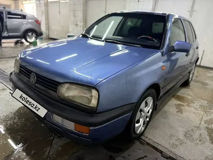 Volkswagen Golf 1992 года за 1 200 000 тг. в Алматы – фото 2