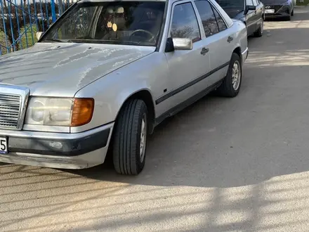 Mercedes-Benz E 230 1989 года за 700 000 тг. в Узынагаш – фото 2