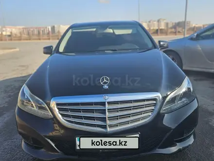 Mercedes-Benz E 220 2014 года за 7 500 000 тг. в Актау – фото 2