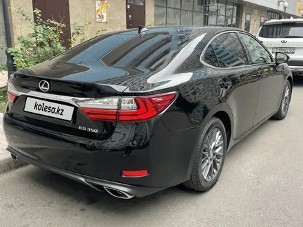 Lexus ES 350 2018 года за 16 500 000 тг. в Алматы – фото 2