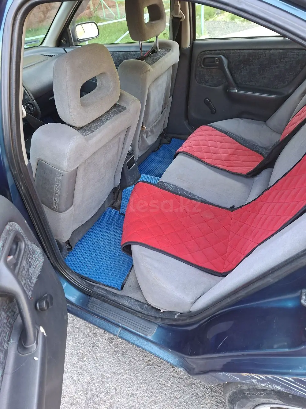 Nissan Primera, 1998