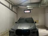 BMW X7 2023 года за 77 777 777 тг. в Караганда