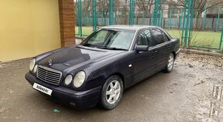 Mercedes-Benz E 230 1996 года за 2 000 000 тг. в Астана