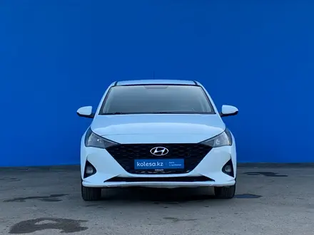 Hyundai Accent 2020 года за 7 170 000 тг. в Алматы – фото 2
