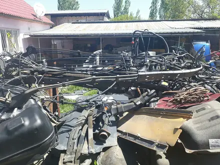 Тормозные трубки бензин за 100 тг. в Алматы