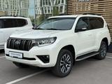 Toyota Land Cruiser Prado Prestige 2021 года за 23 900 000 тг. в Астана