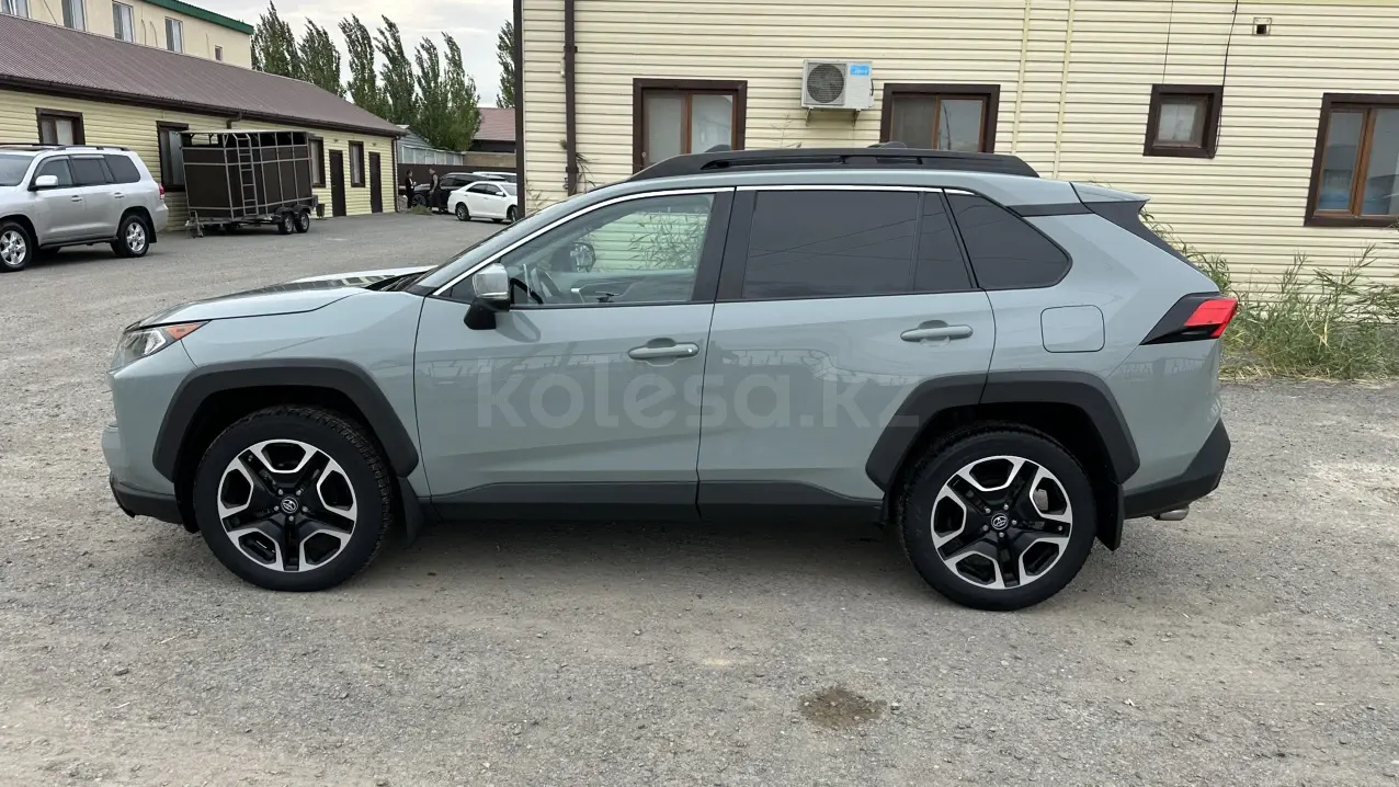 Toyota RAV4, 2019