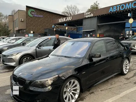 BMW 530 2005 года за 7 700 000 тг. в Алматы – фото 36