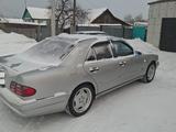 Mercedes-Benz E 320 1997 годаүшін4 400 000 тг. в Щучинск – фото 5