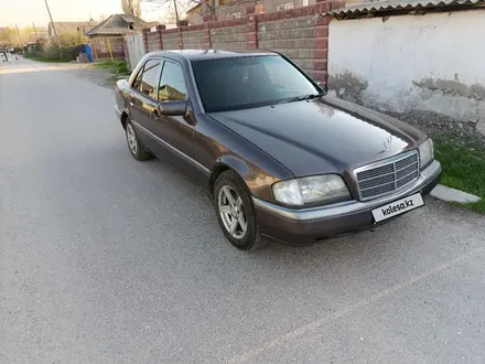 Mercedes-Benz C 220 1995 года за 2 100 000 тг. в Кордай