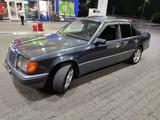 Mercedes-Benz E 200 1992 годаүшін1 600 000 тг. в Алматы – фото 4