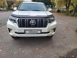 Toyota Land Cruiser Prado 2022 годаfor32 700 000 тг. в Алматы – фото 4