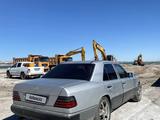 Mercedes-Benz E 220 1993 года за 1 400 000 тг. в Балхаш – фото 2