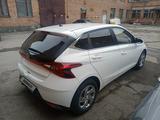 Hyundai i20 2023 года за 7 620 000 тг. в Усть-Каменогорск – фото 4