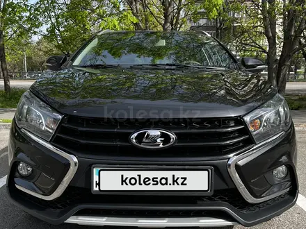 ВАЗ (Lada) Vesta SW Cross 2019 года за 5 800 000 тг. в Алматы – фото 2