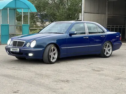 Mercedes-Benz E 320 2000 года за 6 400 000 тг. в Алматы – фото 5