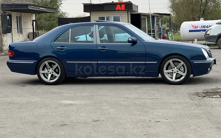 Mercedes-Benz E 320 2000 года за 6 400 000 тг. в Алматы