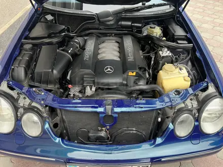 Mercedes-Benz E 320 2000 года за 6 400 000 тг. в Алматы – фото 19
