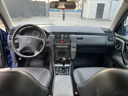 Mercedes-Benz E 320 2000 года за 6 400 000 тг. в Алматы – фото 22