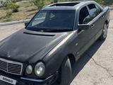 Mercedes-Benz E 230 1995 года за 1 300 000 тг. в Караганда