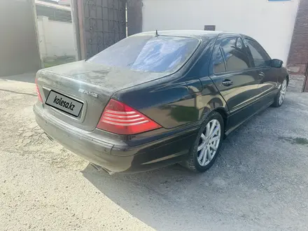 Mercedes-Benz S 55 2000 года за 2 000 000 тг. в Тараз – фото 2