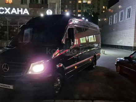 Mercedes-Benz Sprinter 2017 года за 22 000 000 тг. в Астана