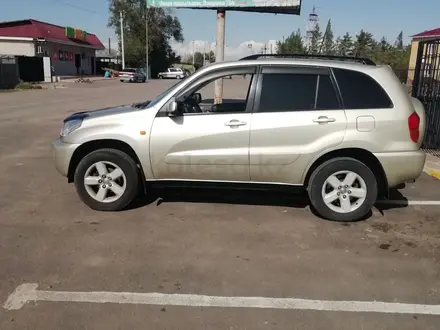 Toyota RAV4 2002 года за 5 350 000 тг. в Алматы – фото 8