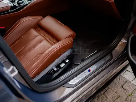 BMW M5 2018 года за 45 000 000 тг. в Алматы – фото 18
